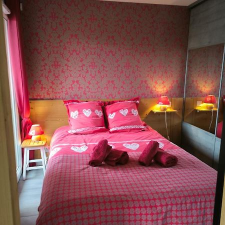 Charmant Appartement แซ็งต์-แฌร์เวส์-เลส์-แบ็งส์ ภายนอก รูปภาพ